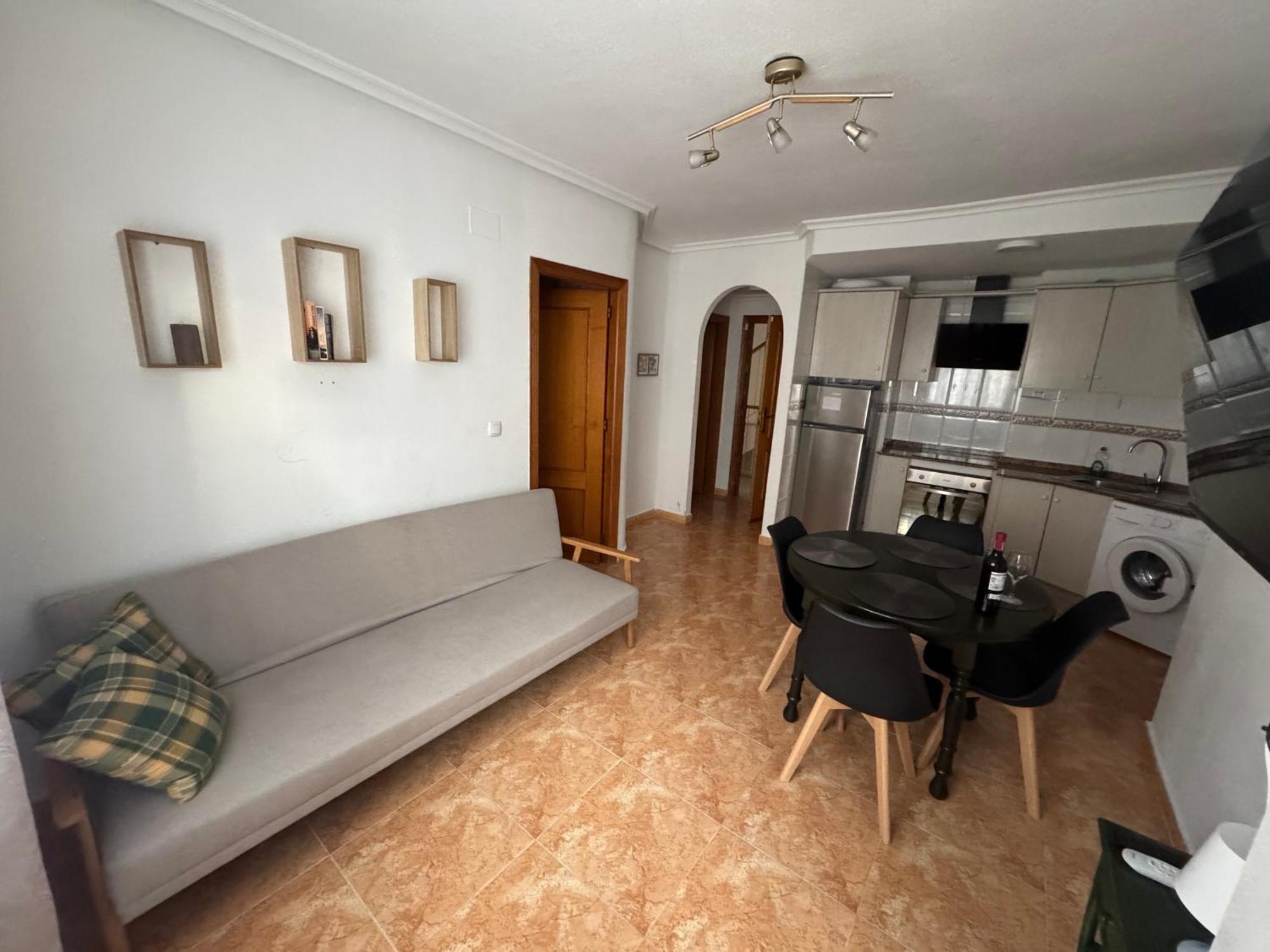 Almuden'S Green Apartment, High-Speed Free Wifi, 250M To Beach, The Center Of Torrevieja Esterno foto